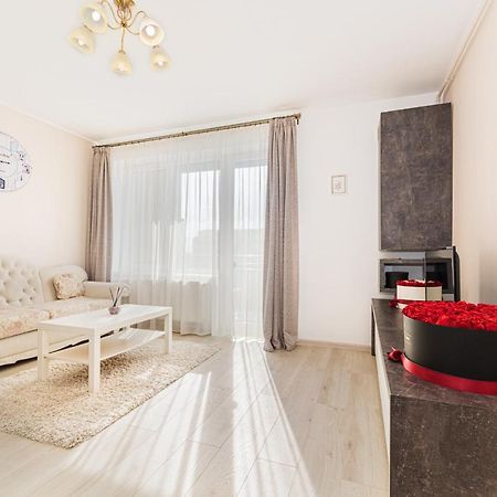 Apartament Belles Roses Brasov Apartment Luaran gambar