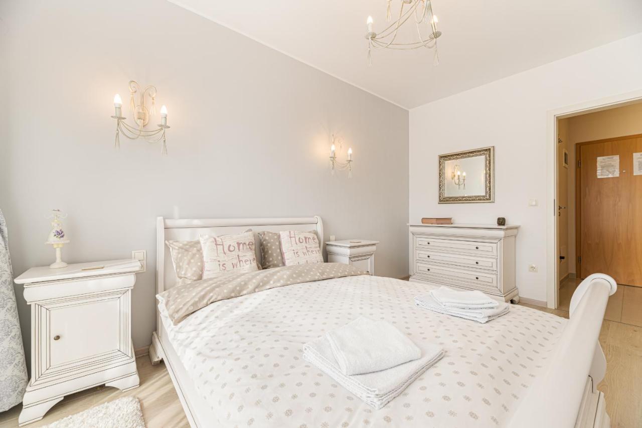 Apartament Belles Roses Brasov Apartment Luaran gambar